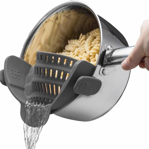 Universal Hands-Free Silicone Pot Strainer